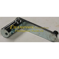 Вал с вилкой рычага переключения передач BC8716 (нового образца 2019)