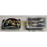 Фара с лампой ST861BS, STT1170E старого образца110х65 мм